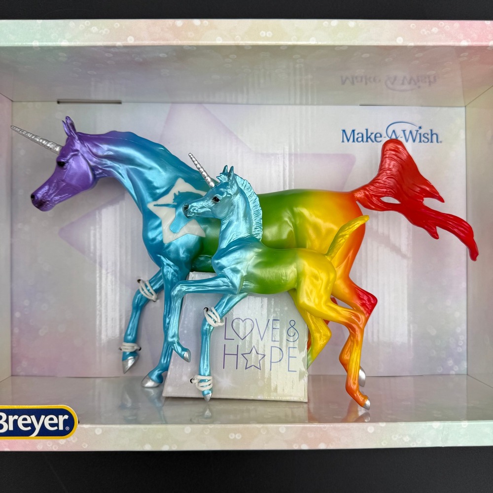 Breyer Limited Edition Love & Hope 62124 Rainbow Unicorn Mare Foal Set NIB